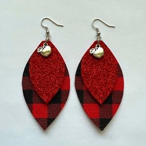 Red Apple 🍎 charm faux leather & glitter foam earrings